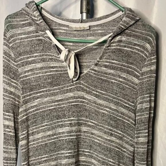 La Blanca Striped Knit Hoodie Tunic Top – Gray/White - Picture 3 of 10